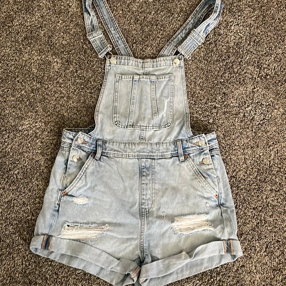 H&M denim shorts overalls